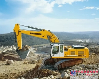利勃海尔R954C交付北京凯盛阿尔及利亚阿德拉尔水泥项目-利勃海尔-工程机械动态-中国路面机械网